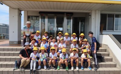 両開小学校4年生のみなさんが「ひまわり園」で種まきを行いました！