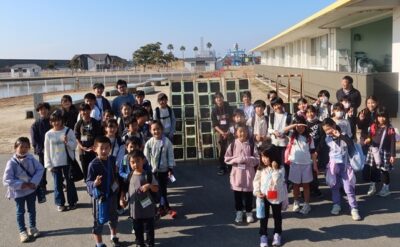 大木町スポーツ協会「わんぱく体験隊」のみなさんが海苔すきにチャレンジしました